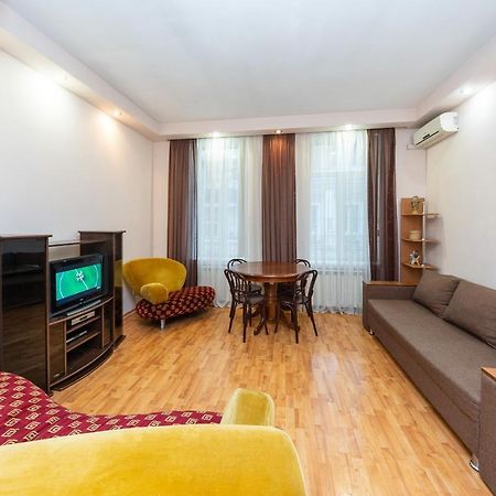 Apartamenty Sofia Kiev Esterno foto